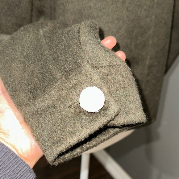 House of Harlow 1960 Olive Jacket - Picture 7 of 7